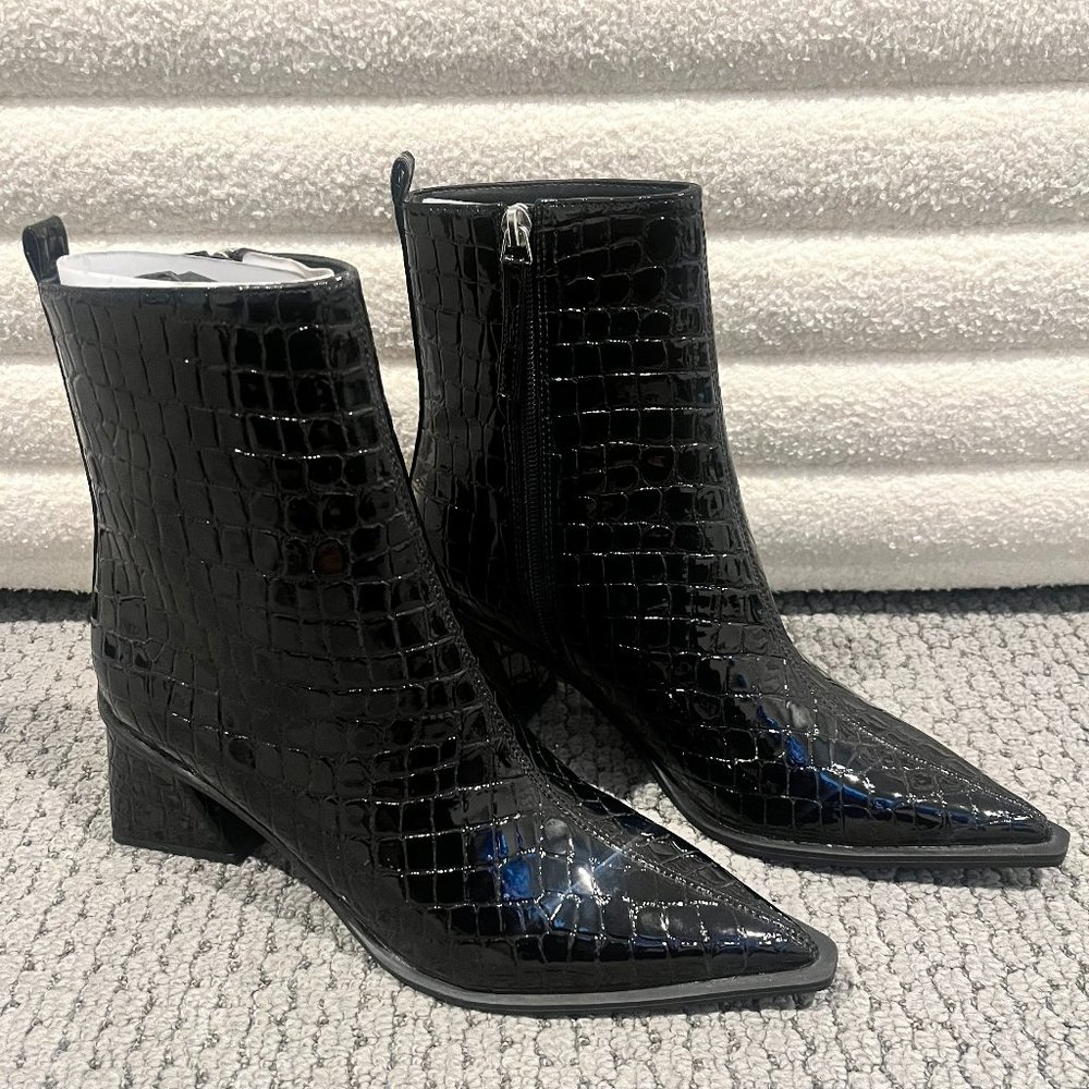 Topshop, Size 39 (8.5), Black Ankle Boots